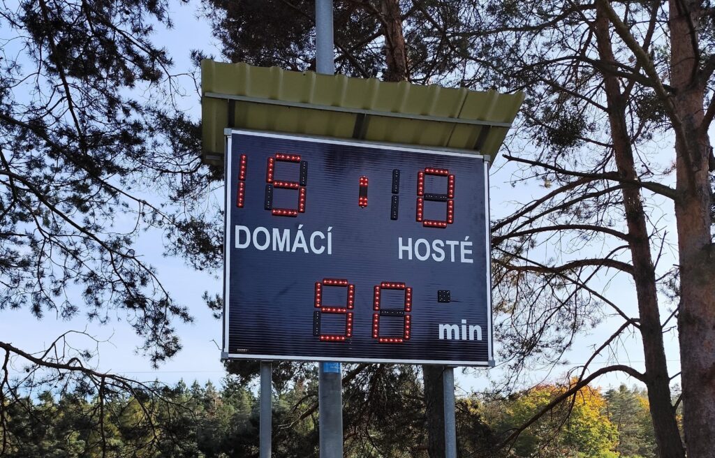 Praskolesy B doma