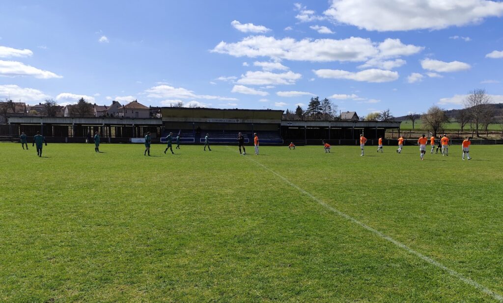 vs Žebrák B - jaro